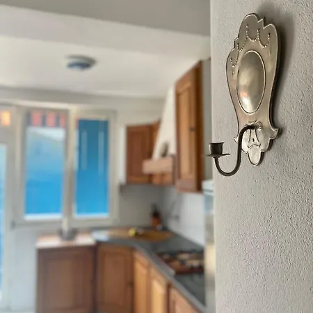 Apartament Mare I Kate *