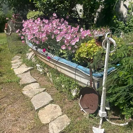Apartament Mare I Kate *