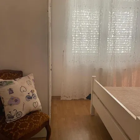 Mare I Kate Apartamento *