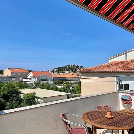 Apartament Mare I Kate